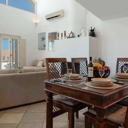 Willa Golden Horizon Santorini Akrotírion