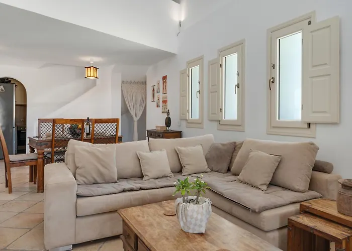 Golden Horizon Santorini Willa *