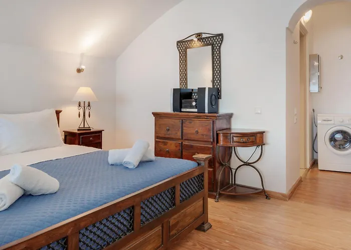 Willa Golden Horizon Santorini *