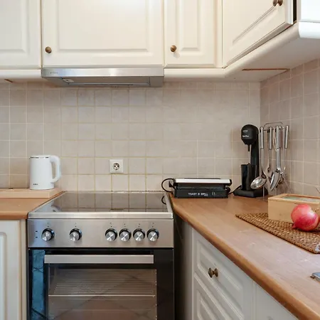 Golden Horizon Santorini Akrotírion