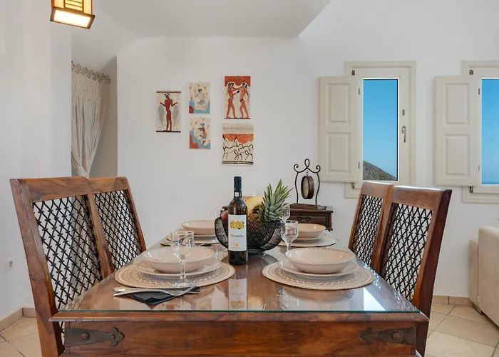 Golden Horizon Santorini Villa *